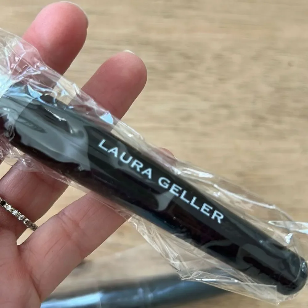 New 2 brushes Laura Geller bare minerals blush brush make up brush